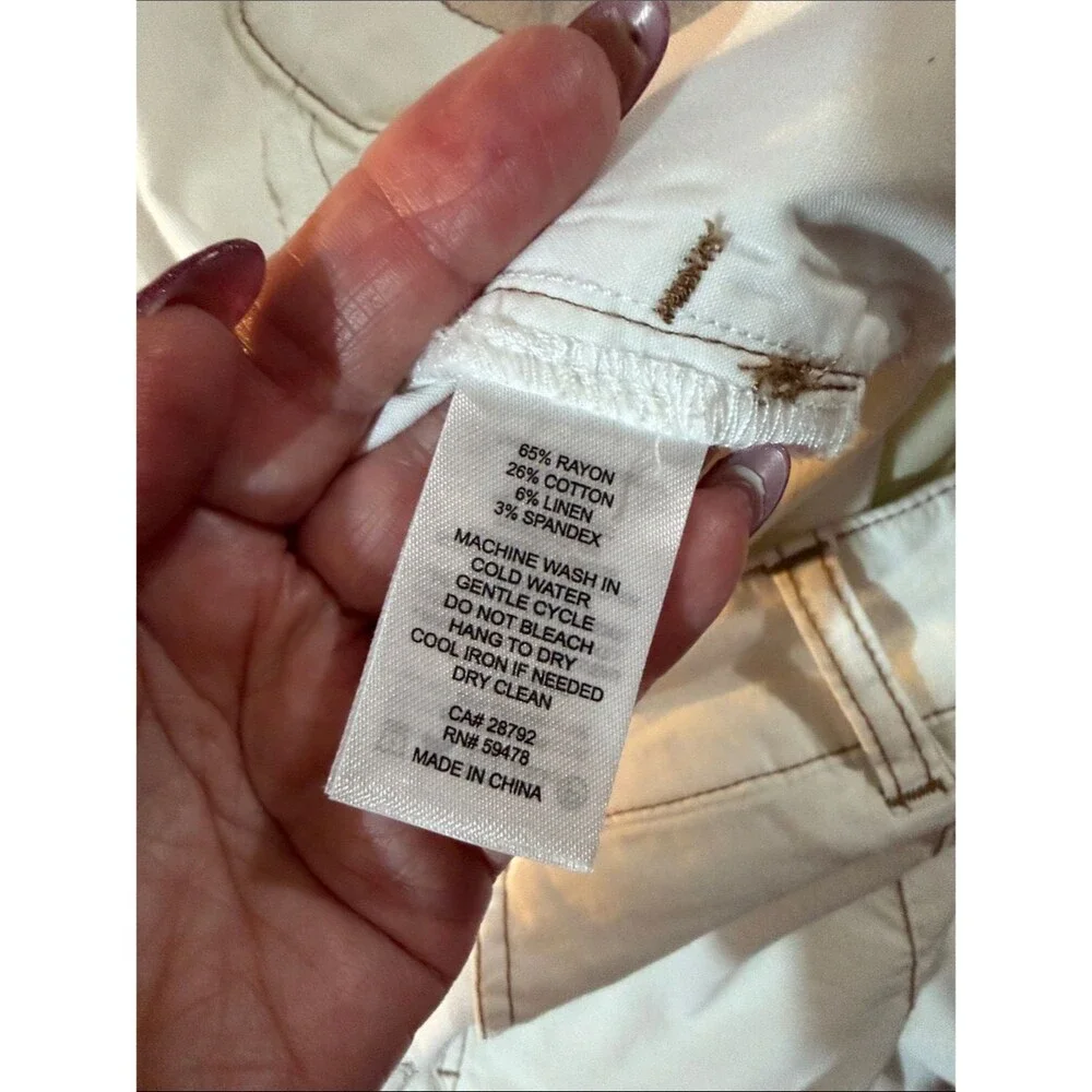 Nicole Miller Cropped White Women's linen/cotton blend Pants Straight Leg. Sz 10